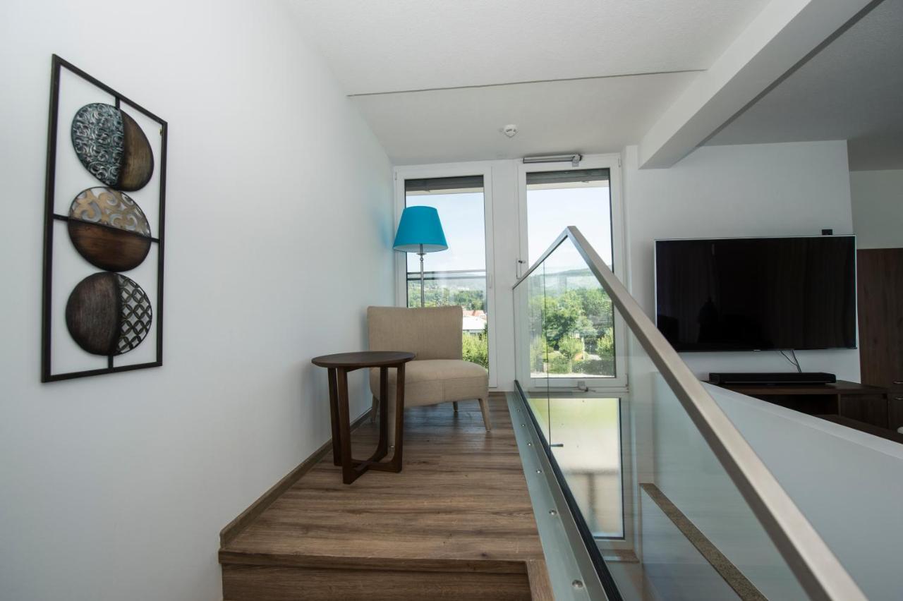 Boutiquehotel Woerthersee - Serviced Apartments เวลเดน อัม เวิร์ทเทอร์ซี ภายนอก รูปภาพ
