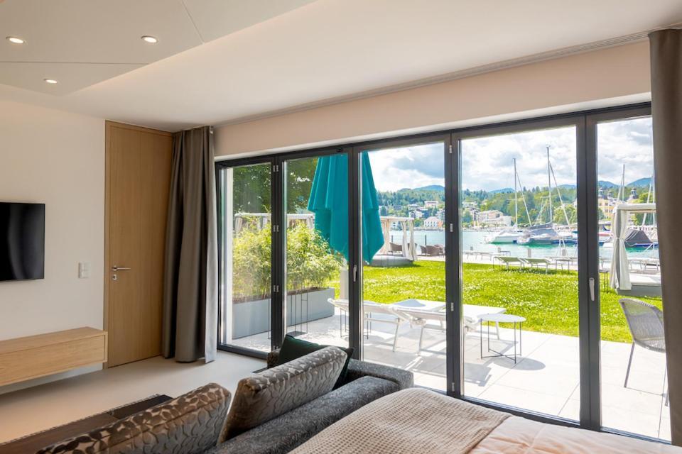Boutiquehotel Woerthersee - Serviced Apartments เวลเดน อัม เวิร์ทเทอร์ซี ภายนอก รูปภาพ