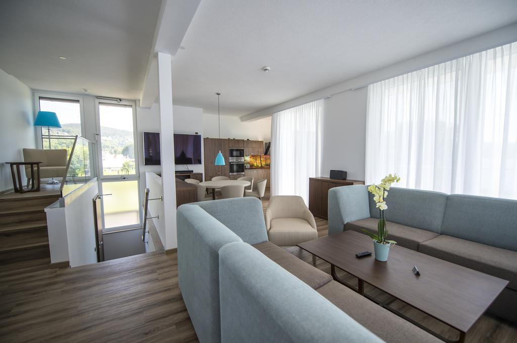 Boutiquehotel Woerthersee - Serviced Apartments เวลเดน อัม เวิร์ทเทอร์ซี ภายนอก รูปภาพ