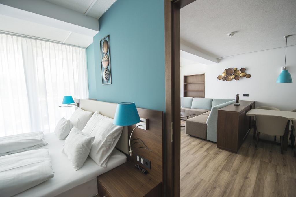 Boutiquehotel Woerthersee - Serviced Apartments เวลเดน อัม เวิร์ทเทอร์ซี ภายนอก รูปภาพ